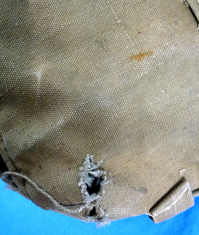 Rare WWII Japanese Army Paratrooper Medical Bag — image 4