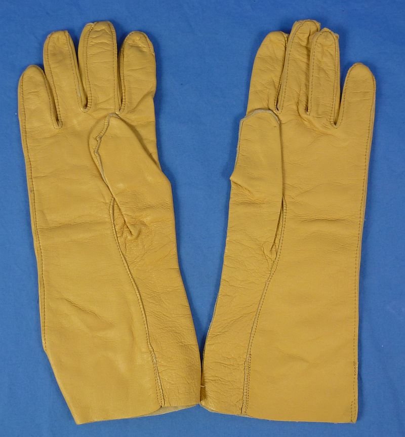 WWII U.S. Navy Aviator B-3A Flying Gloves — image 3