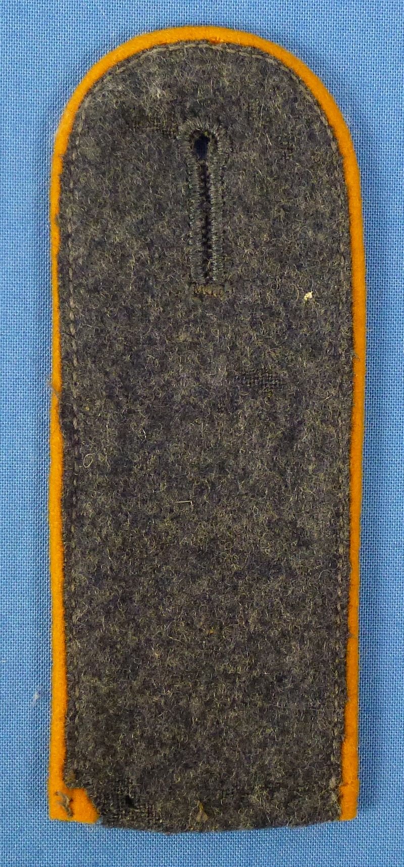 Luftwaffe Aerial Warfare School Shoulder Strap — image 2