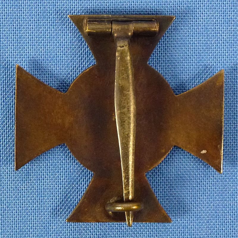 WWI Anhalt Friedrich Cross — image 2