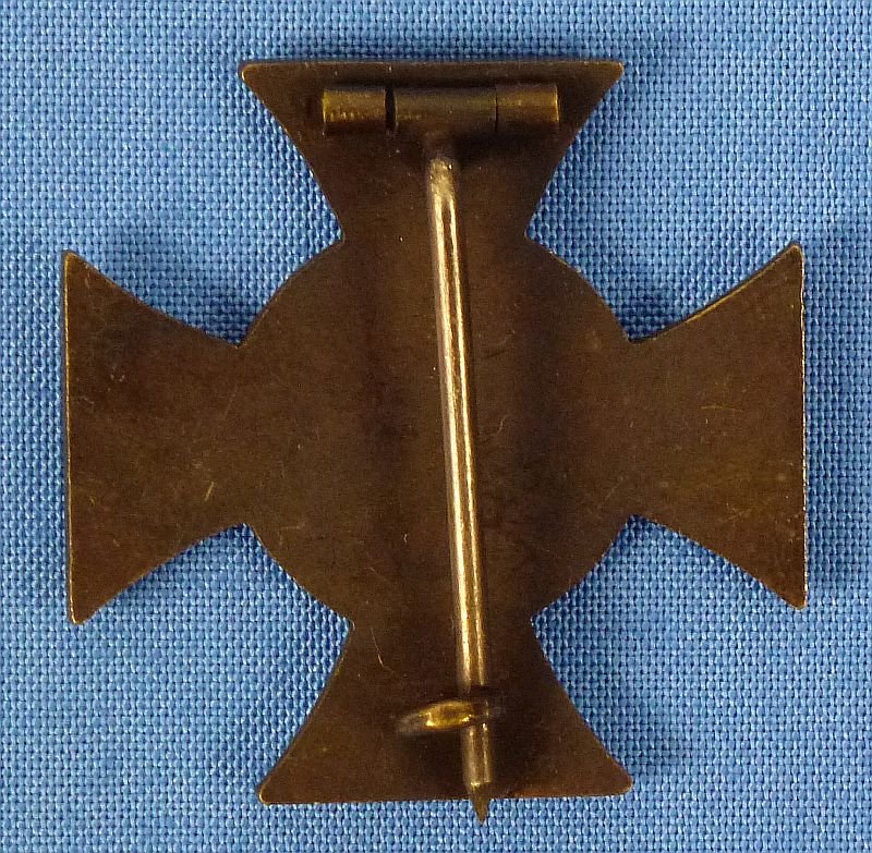 WWI Anhalt Friedrich Cross — image 2