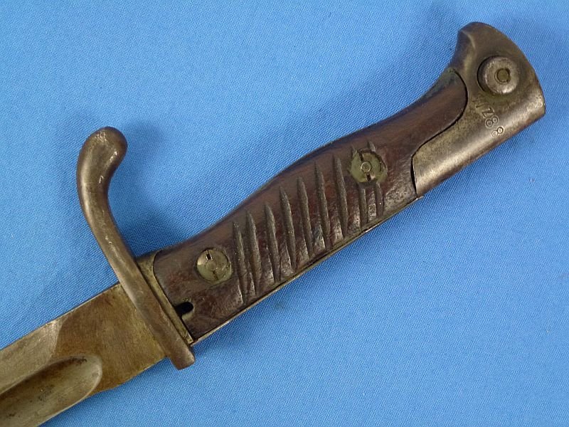 1916 Dated Imperial German Model M1898/05 Butcher Blade Bayonet by Simson & Company — image 8