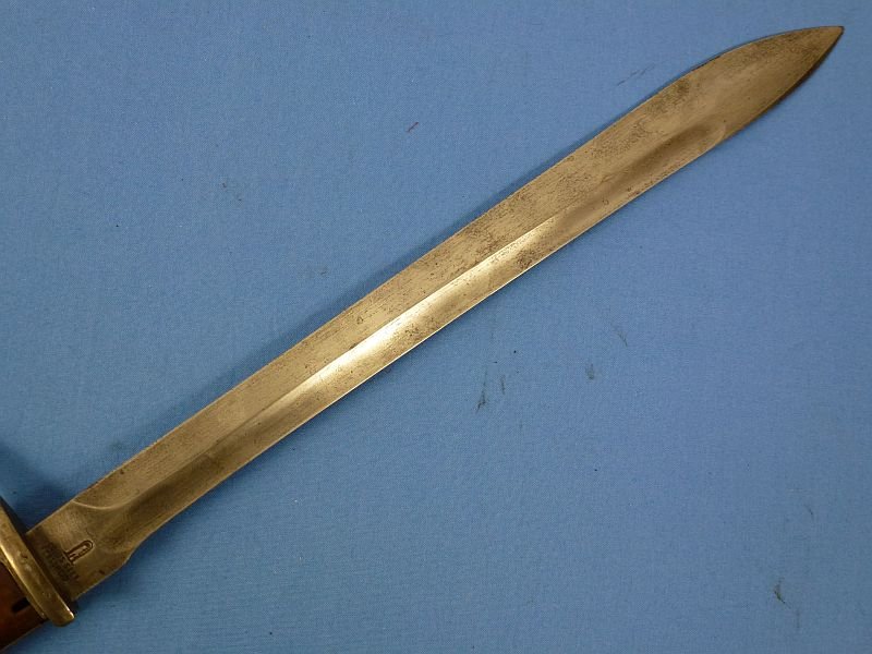 1916 Dated Imperial German Model M1898/05 Butcher Blade Bayonet by Corts Sohn — image 4