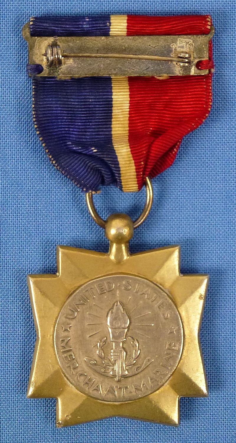 WWII U.S. Merchant Marine Mariner Medal — image 2