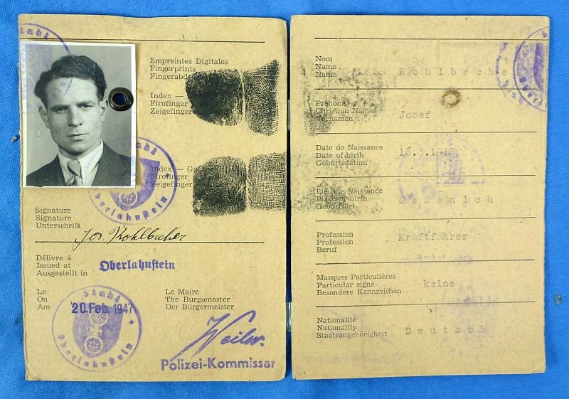 Large WWII German RAD / Army Wehrpass and Soldbuch Documents Group — image 3