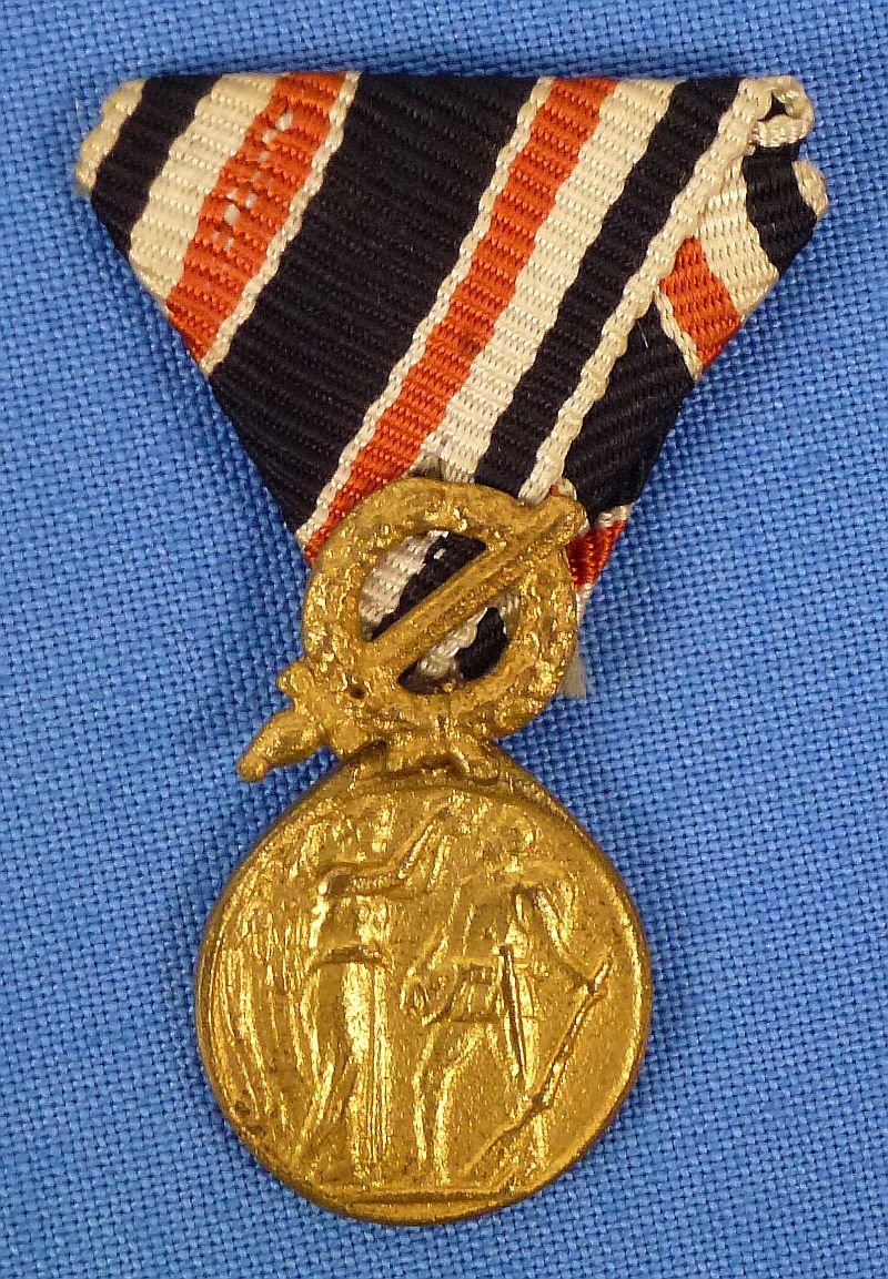 Miniature WWI German Legion of Honor Medal