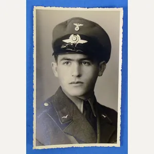 DLV Portrait Photograph