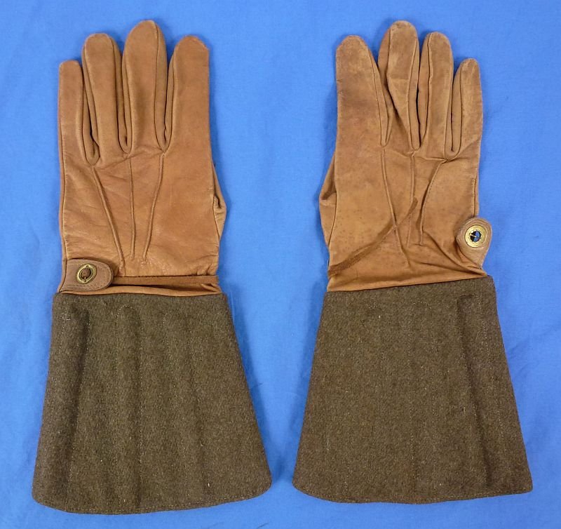 1944 Dated Japanese Army Driver's Gautlets