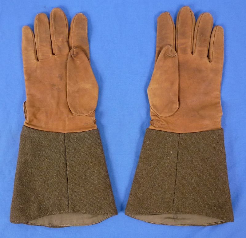 1944 Dated Japanese Army Driver's Gautlets — image 2