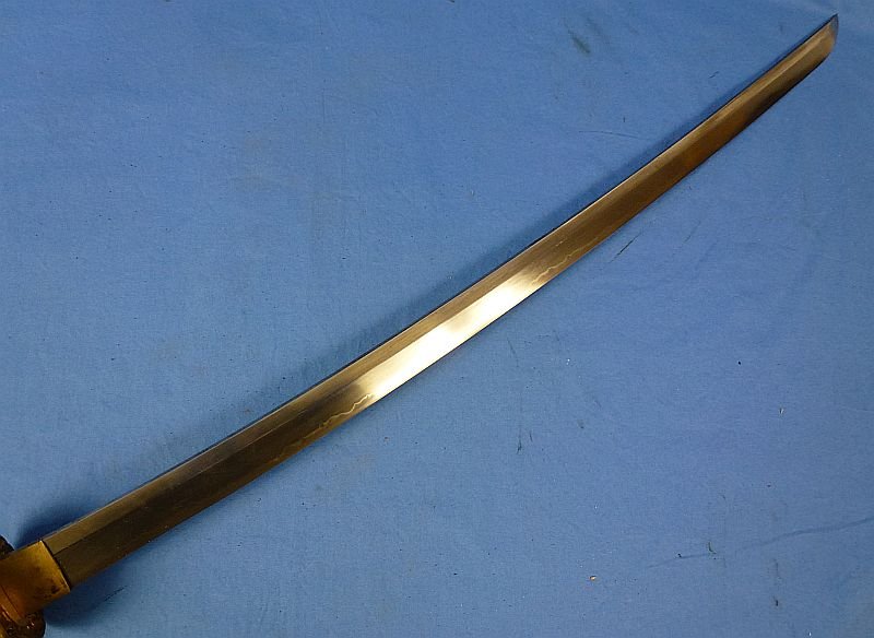 Signed WWII Shin Gunto Army Officer Sword in a Leather Combat Cover — image 4