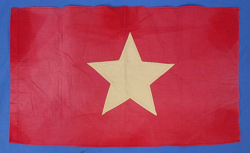 North Vietnamese Flag — image 2