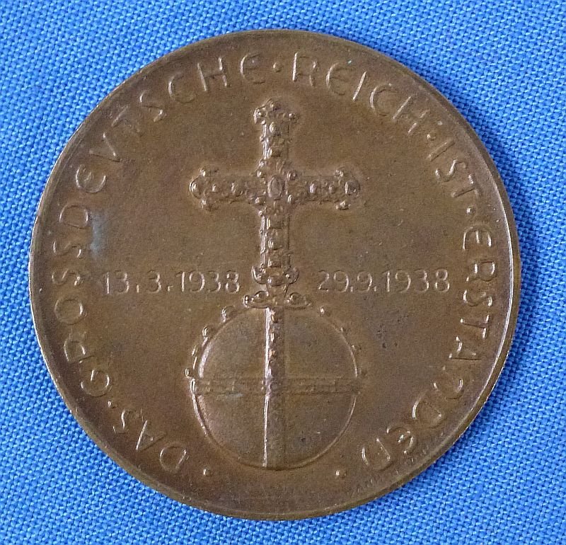 1938 Adolf Hitler Medal Commemorating the Annexation of Austria and the Sudetenland — image 2