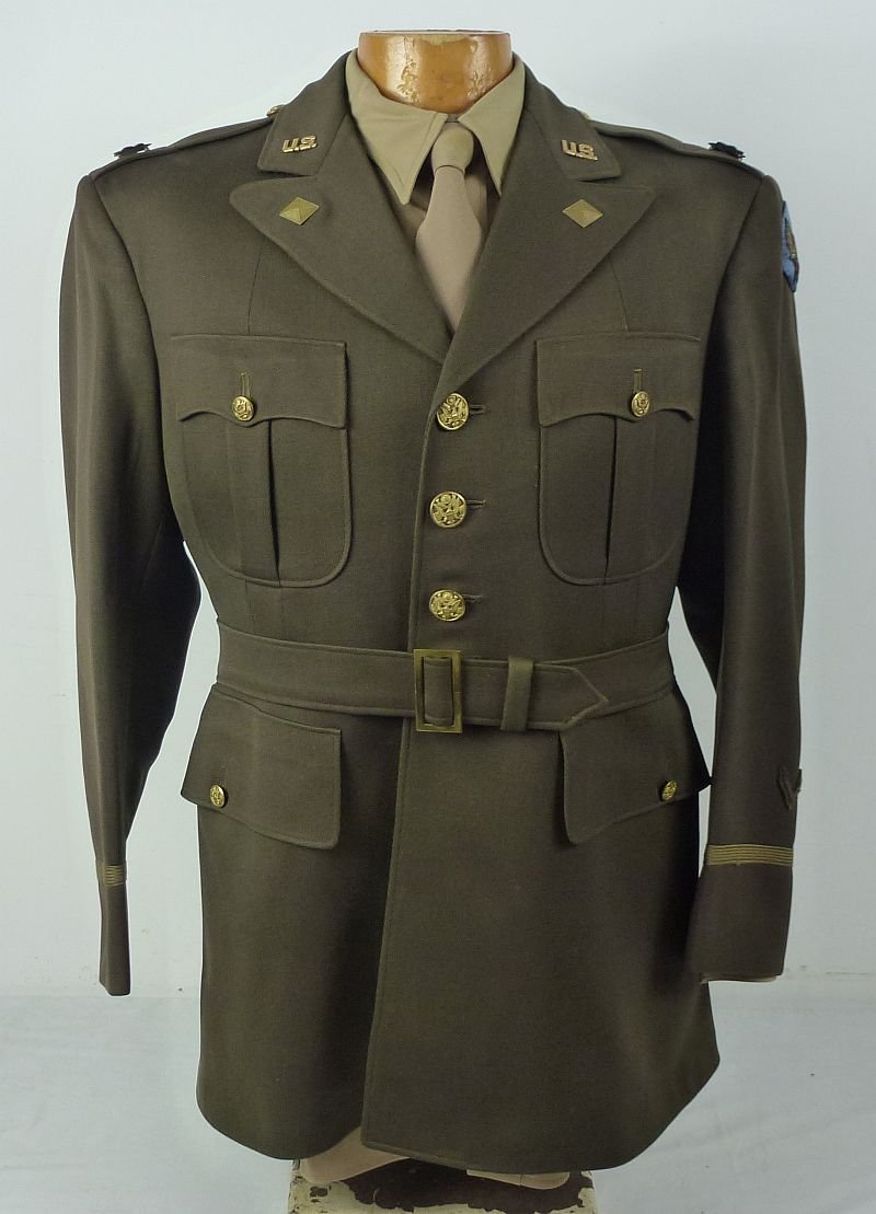Named WWII Army Air Force Finance Corps Officer Uniform with Caps — image 2