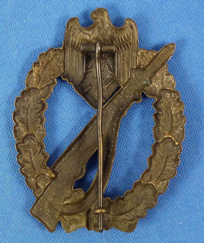 Army / Waffen SS Bronze Infantry Assault Badge — image 2