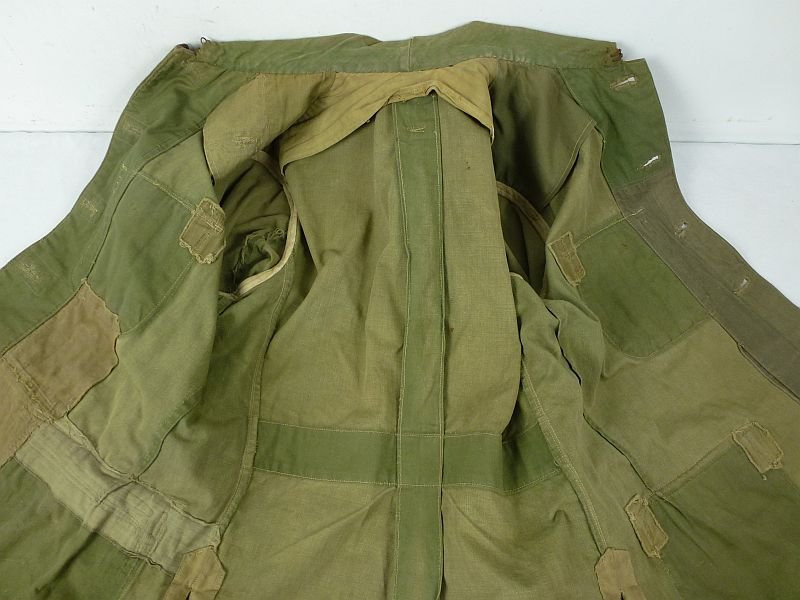 A Well Worn WWII Japanese Navy EM/CPO Green Tunic — image 7