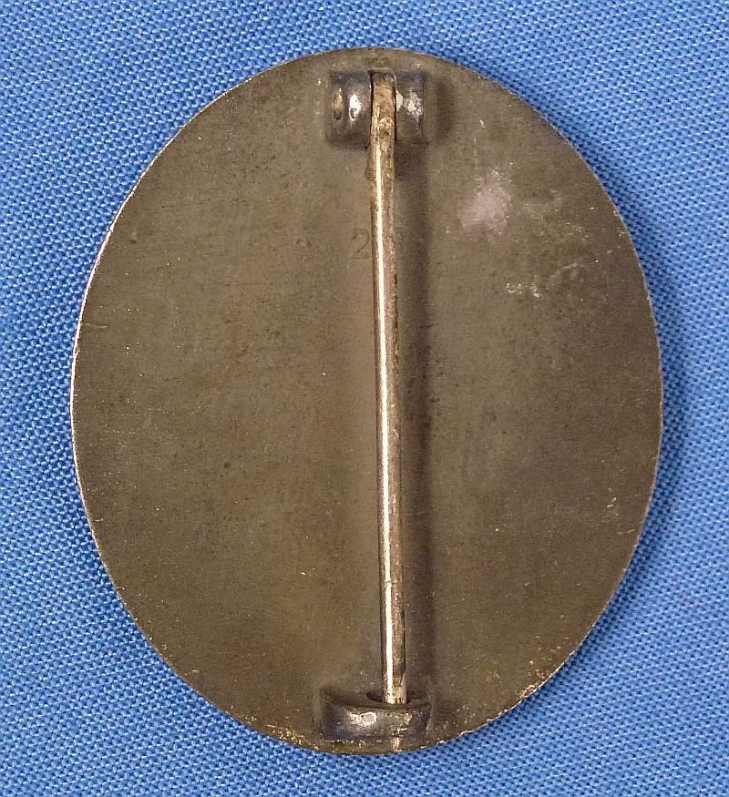 1939 Silver Wound Badge Marked '26' (B. H. Mayer's Kunst-Prageanstalt) — image 2