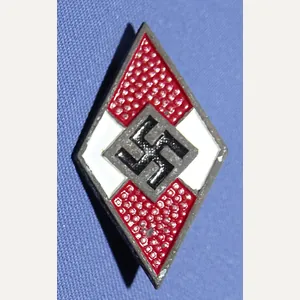 Hitler Youth Membership Badge M1/42
