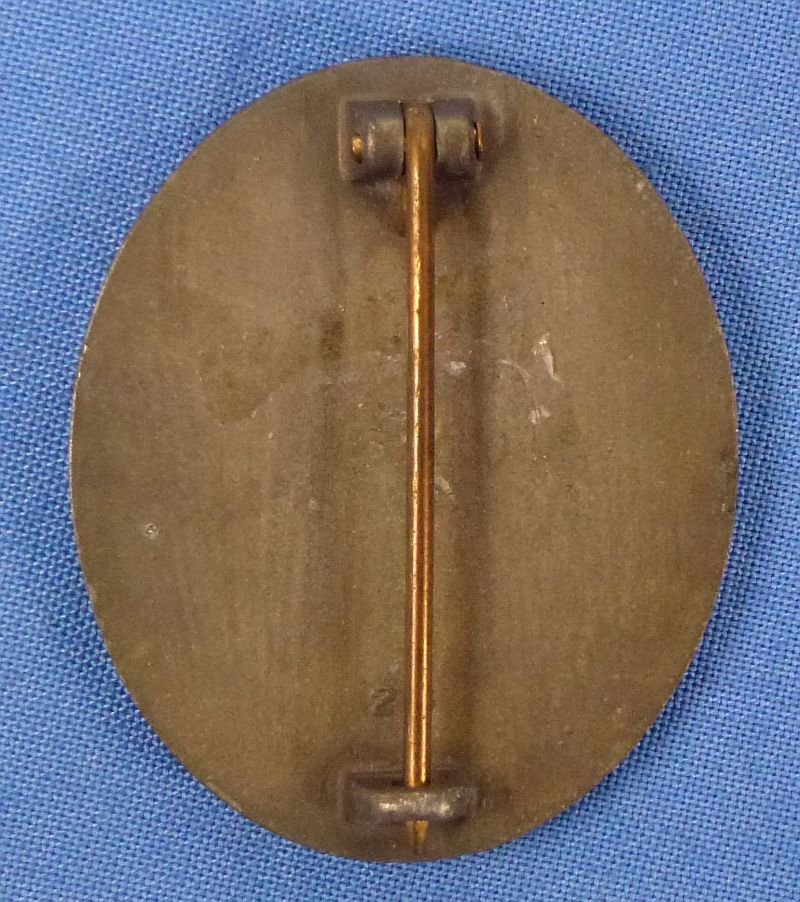 1939 Silver Wound Badge Marked '28' (Eugen Schmidthaussier) — image 2