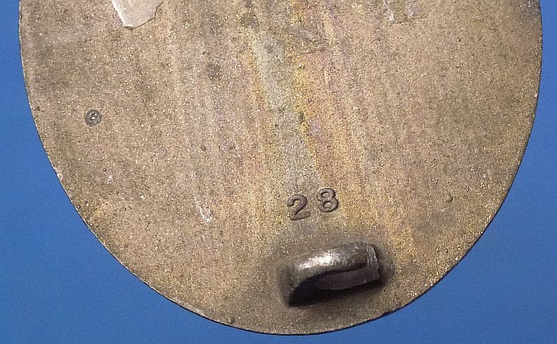 1939 Silver Wound Badge Marked '28' (Eugen Schmidthaussier) — image 3