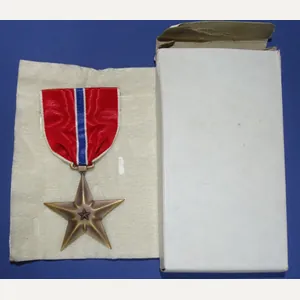 WWII Bronze Star Medal In Original Box