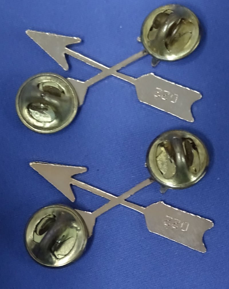 Pair Army Special Forces Officer's Collar Insignia — image 2