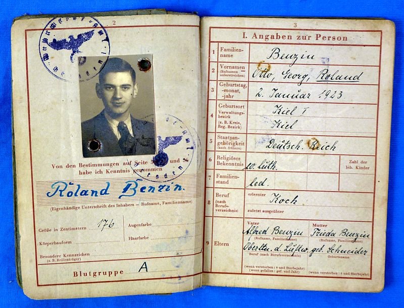 Army Panzer Grenadier Wehrpass — image 3