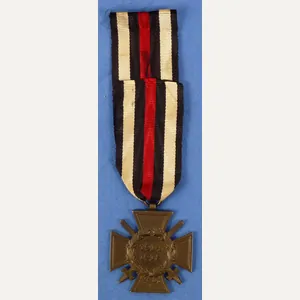 WWI Hindenburg Front Fighter Honor Cross with Swords