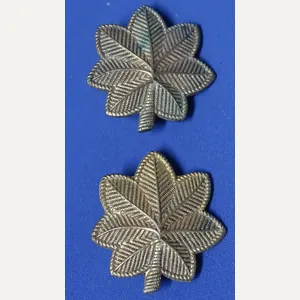Pair WWII Major Rank Insignia BB&B Bronze