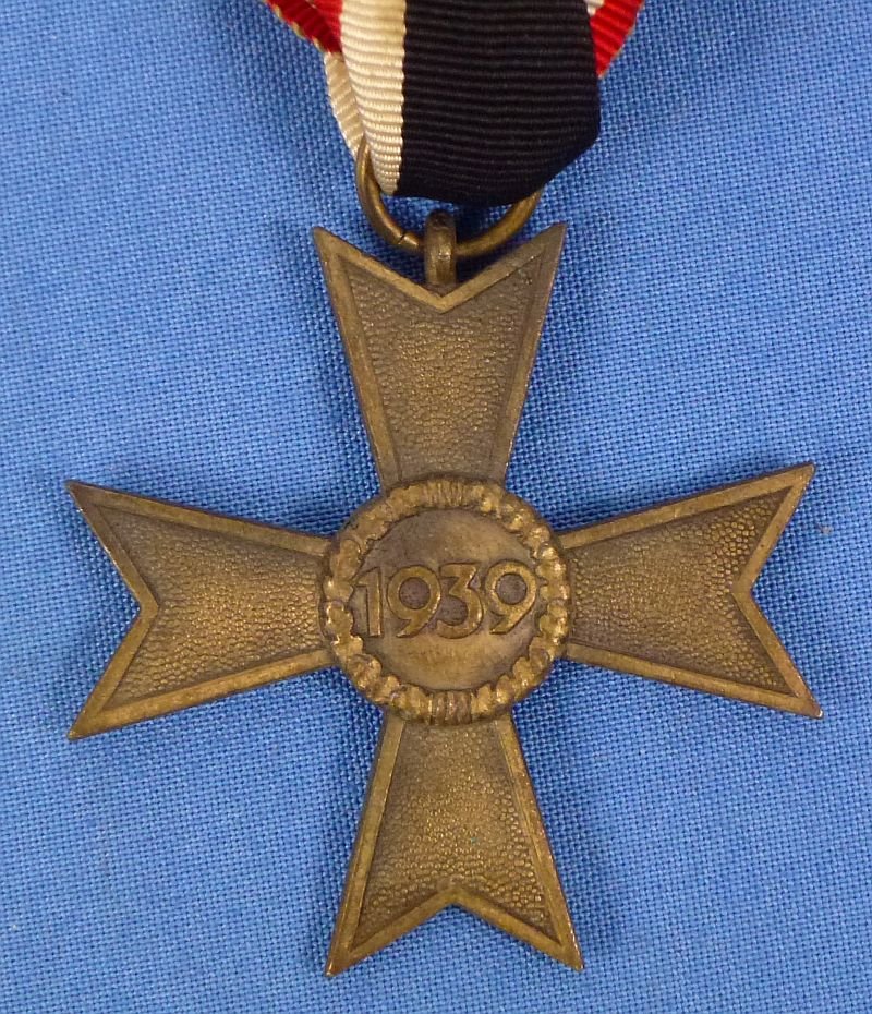 1939 War Merit Cross Second Class without Swords Marked '107' (Carl Wild) — image 2
