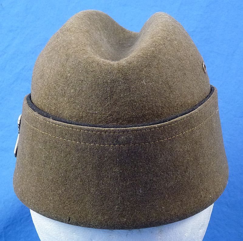 1934 Dated RAD EM/NCO 'Robin Hood' Cap with Arbeitsgau XVIII Traditions Badge — image 4