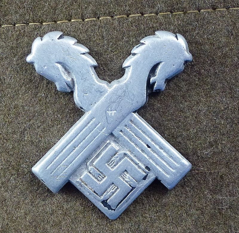 1934 Dated RAD EM/NCO 'Robin Hood' Cap with Arbeitsgau XVIII Traditions Badge — image 6