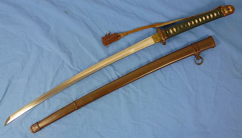 Signed WWII Army Officer Shin Gunto Sword with Company Officer Tassel — image 3