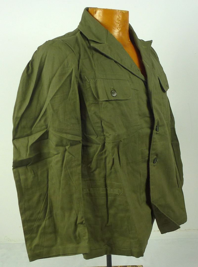 Near Mint Unissued WWII Japanese Navy EM/NCO Tunic — image 4