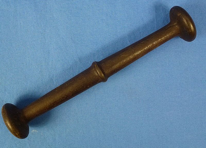 WWI German Bronze Apothecary Mortar and Pestle Marked 'Pro Patria 1914-1916' — image 4