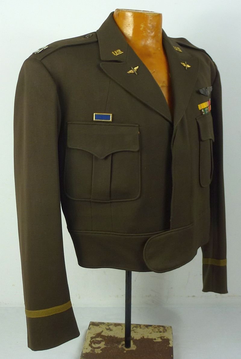 WWII U.S. Army Air Force Pilot's Ike Jacket with L.G. Balfour Wing — image 6