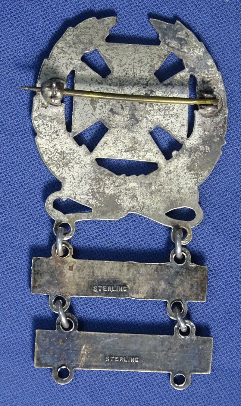 WWII Army Expert Qualification Badge With Sterling Machine Gun & Rifle Bars — image 2