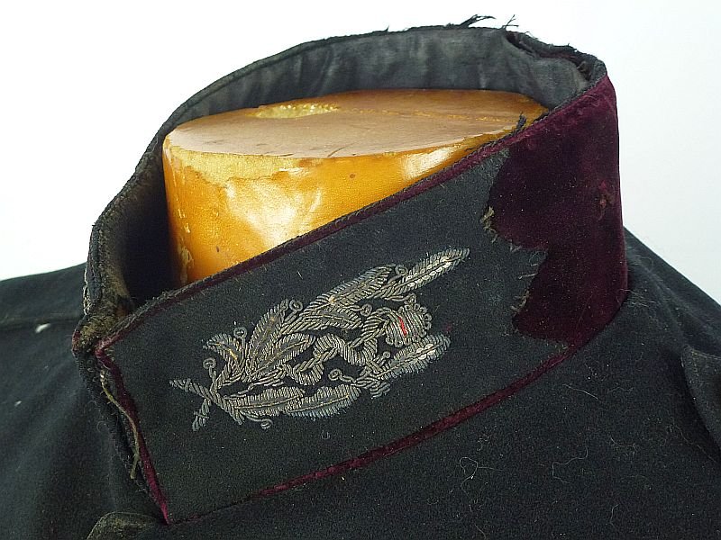 WWI French Medical Officer Tunic — image 3