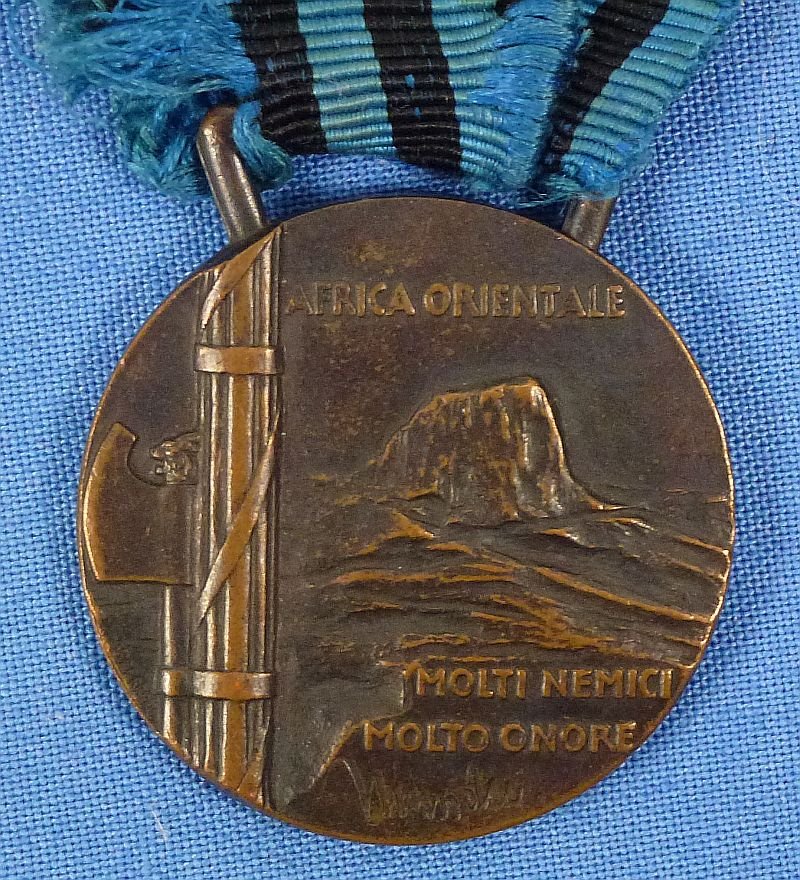 Italian Commemorative Medal for Military Operations in East Africa — image 2