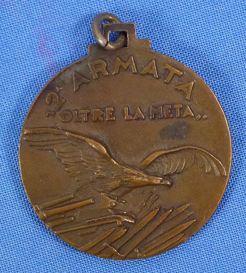 Italian WWII Commemorative Medal of the 2nd Army — image 2
