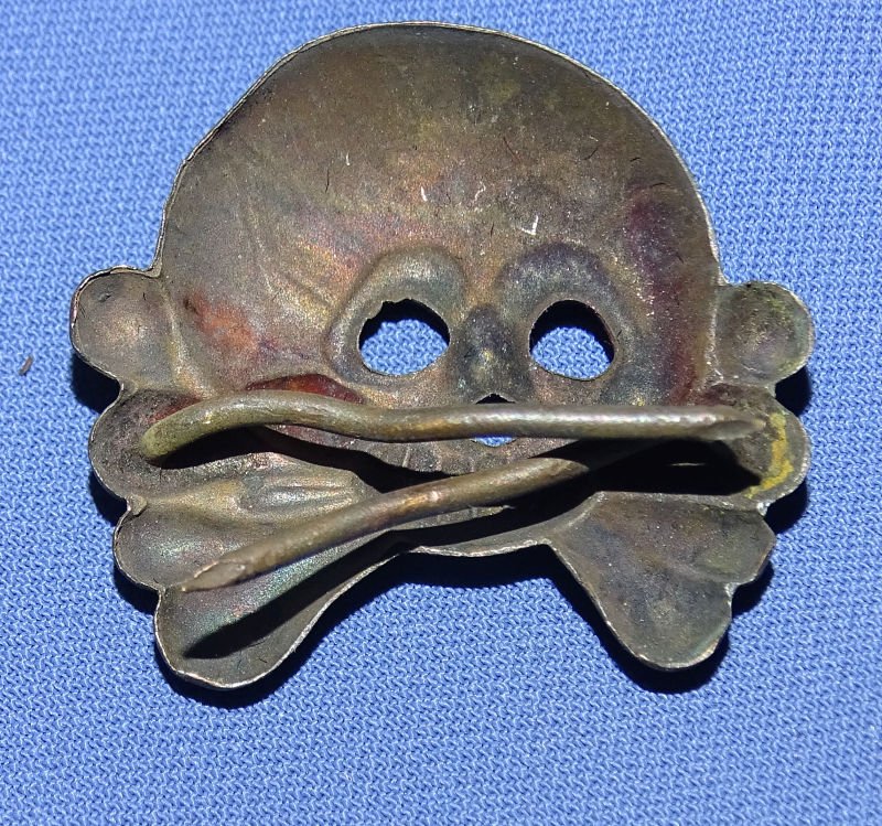 Panzer Collar Tab Skull Insignia — image 2