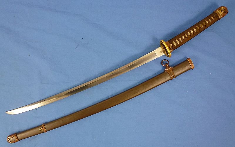 Signed WWII Shin Gunto Army Officer Sword in Excellent Condition — image 2