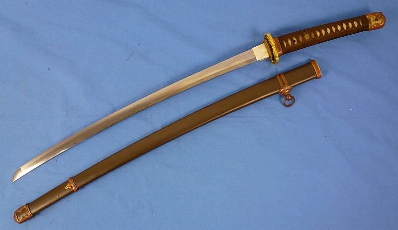 Signed WWII Shin Gunto Army Officer Sword in Excellent Condition — image 3