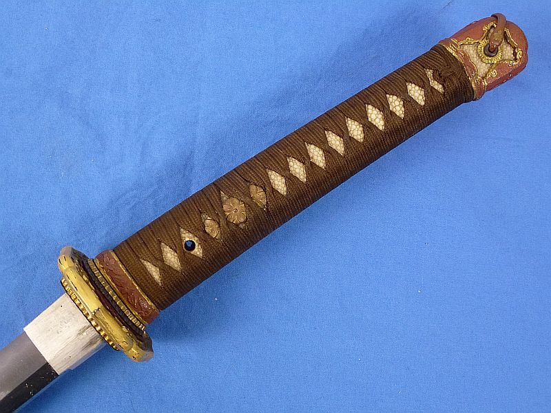 Signed WWII Shin Gunto Army Officer Sword in Excellent Condition — image 8