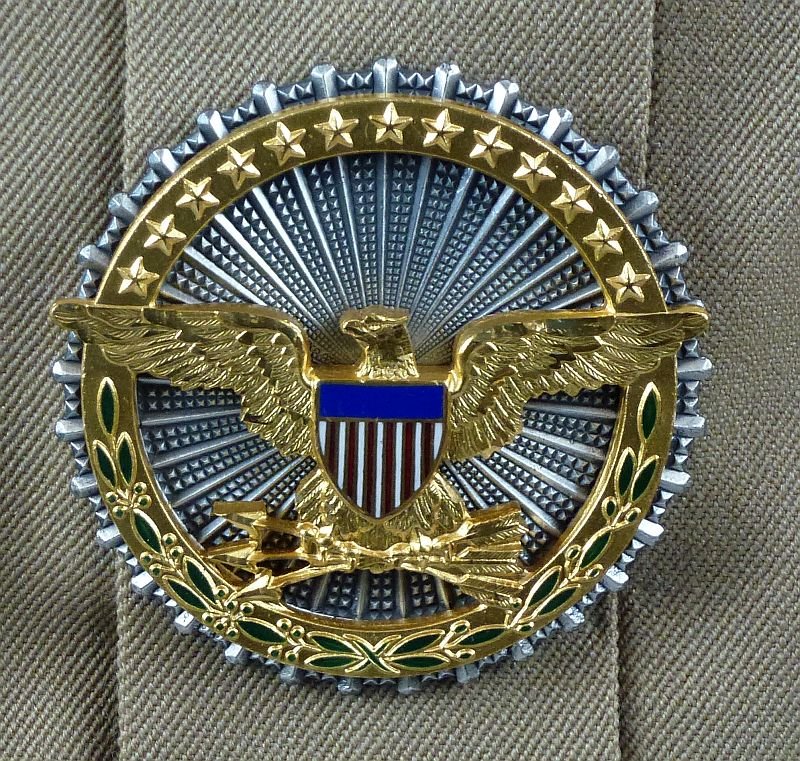 The Khaki Uniform Tunic of U.S. Army Chief Signal Officer Major General David P. Gibbs — image 4