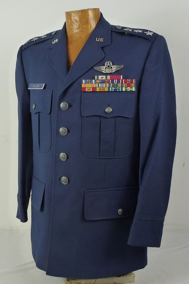 The Uniform Tunic of U.S. Air Force Lieutenant General Alvan C. Gillem II — image 4