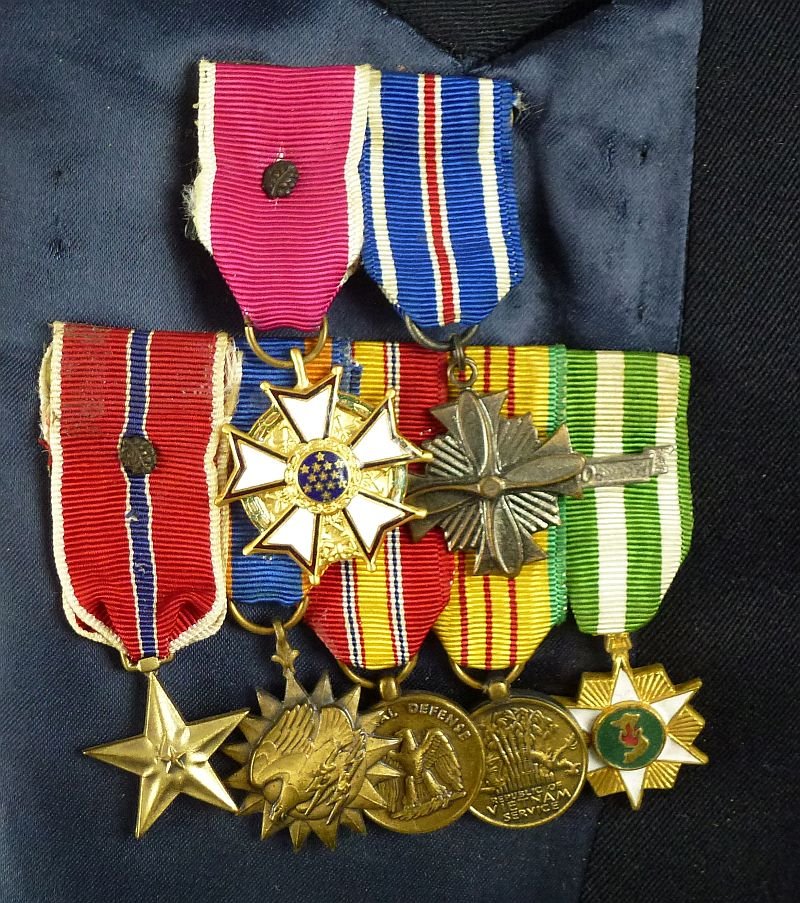 The Mess Dress Uniform of U.S. Army Major General Edward Arthur Dinges — image 3