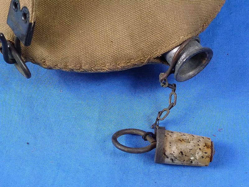 Model 1878 Canteen with 1905 Dated Hanger — image 3