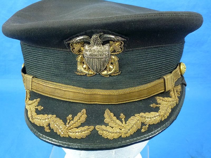 Attributed Early 20th Century U.S. Navy Commander's Visor Cap — image 3