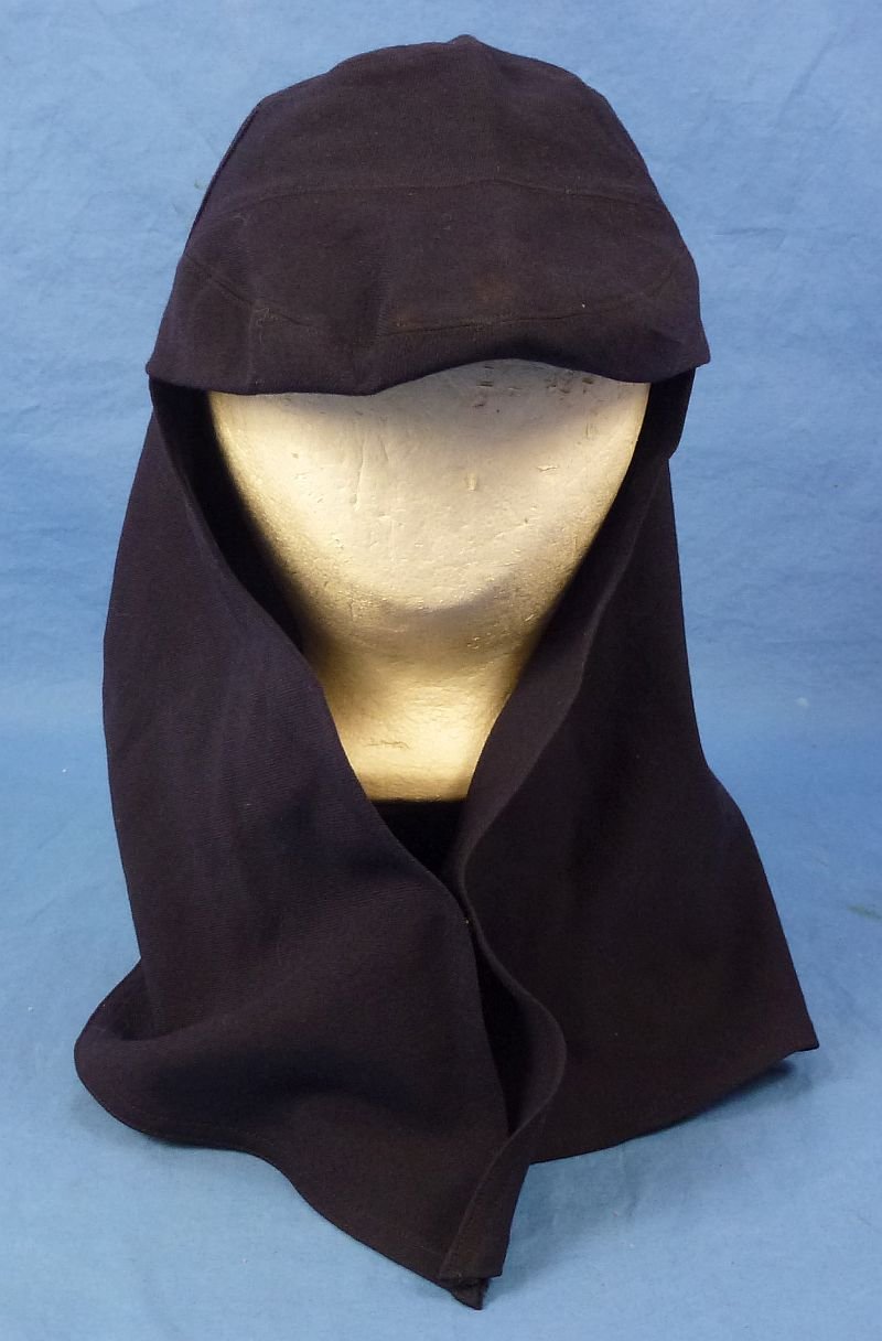 Named WWII U.S. Navy WAVES Officer Cloth Hood — image 2