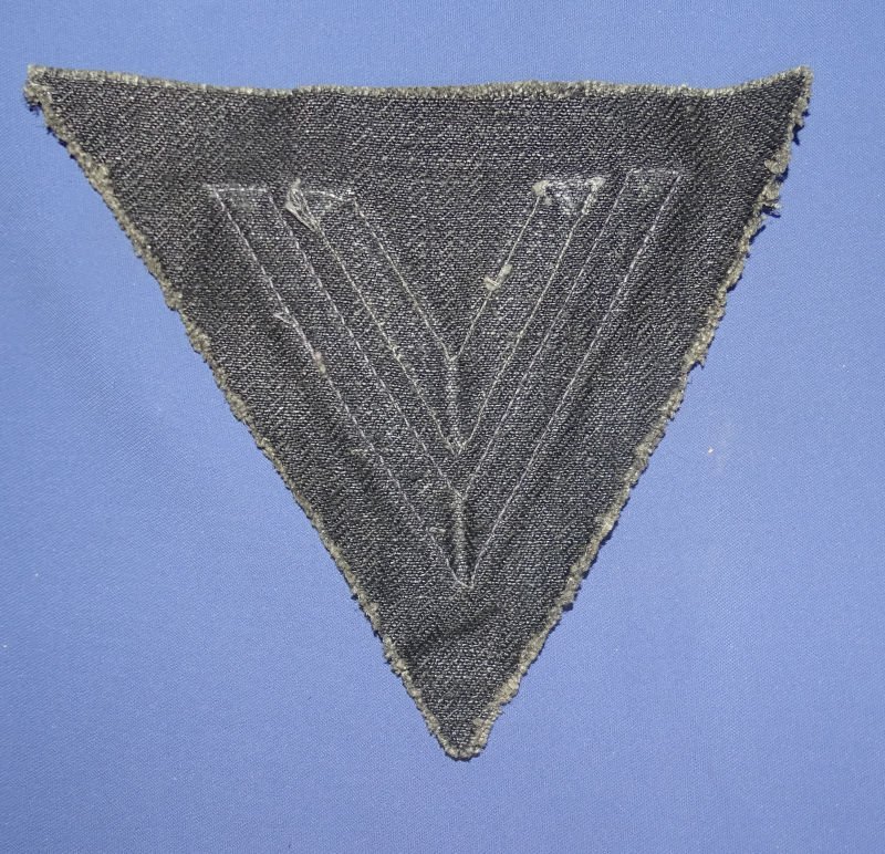 Luftwaffe Obergefreiter Chevron on HBT — image 2